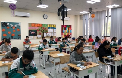 Học sinh THCS Hà Nội chờ đón tranh tài tại cuộc thi Tiếng Anh Quốc tế TOEFL CHALLENGE tại  game đánh bài tiến lên 

